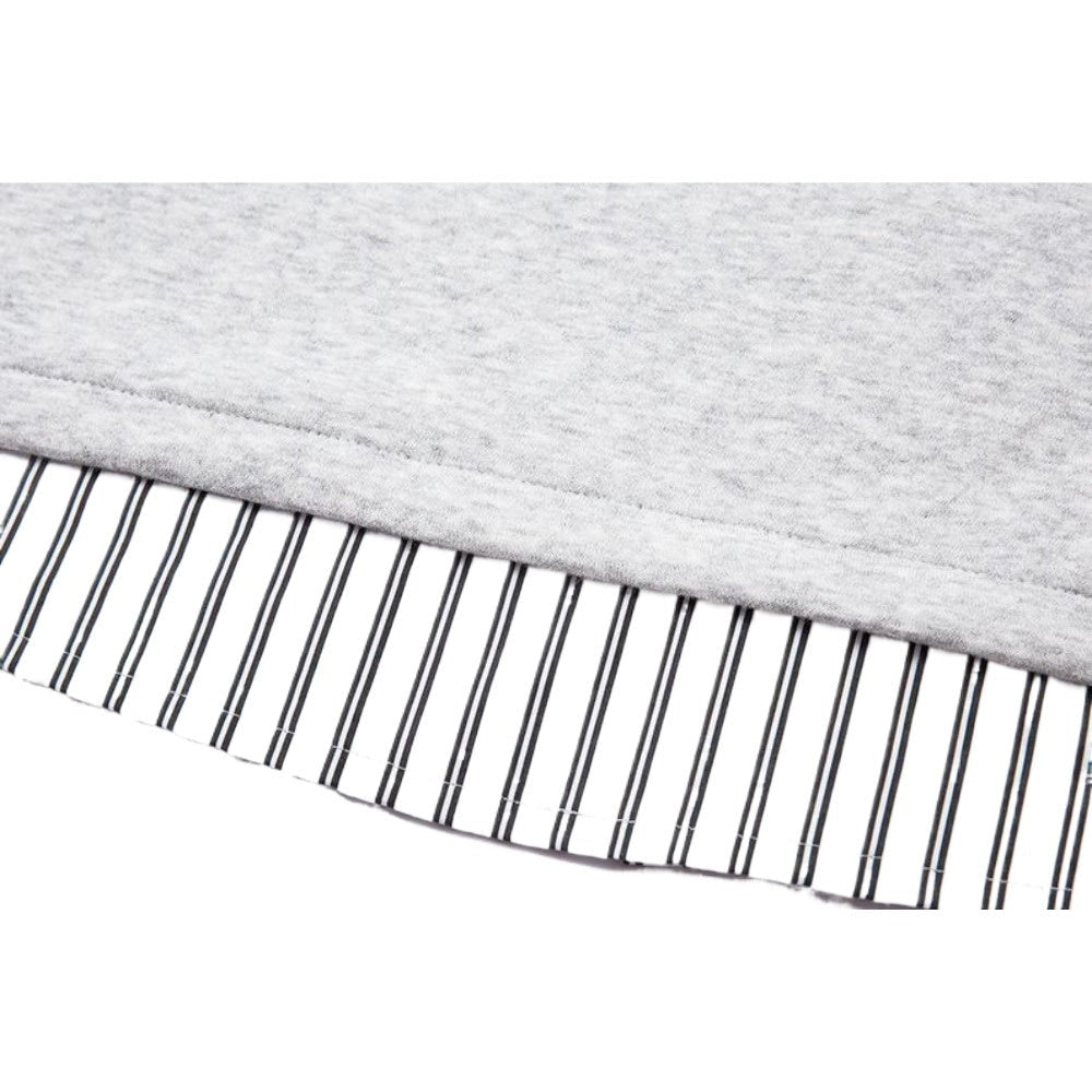 Contrast Striped Mock - Layer Sweatshirt - Thrashink