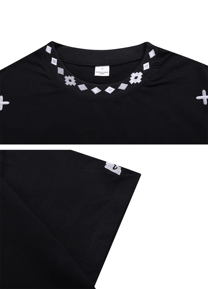 Necklace Embroidered T-Shirt - Thrashink